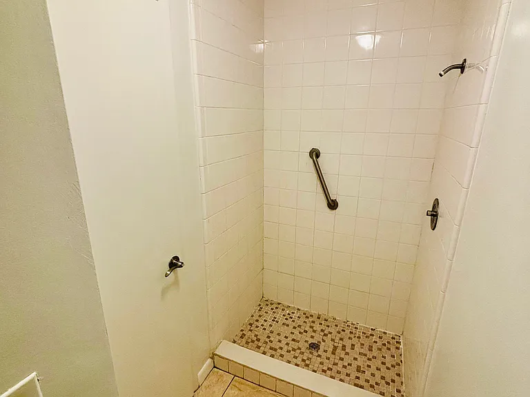 4193 New Haven Ct — Photo 6