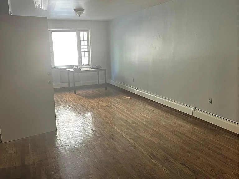 776 Lincoln Ave — Photo 4