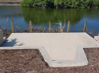 2035 NE 25th Terrace Cpe, Coral, FL 33909