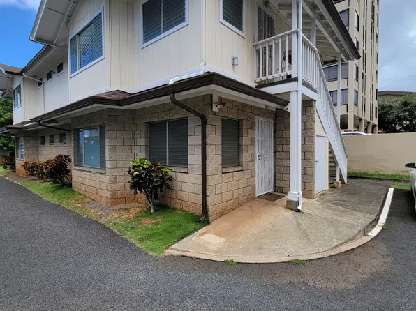 1815 Dole St #A-22, Honolulu, HI 96822