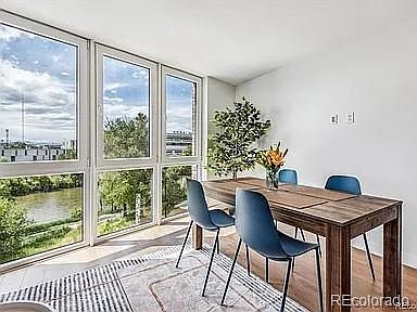 3rd image of 3575 Chestnut Place #305