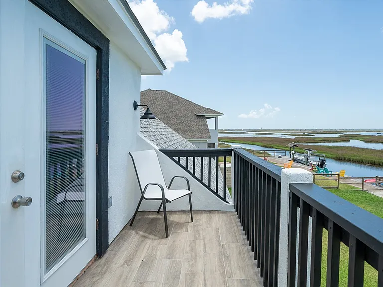 upstairss master balcony