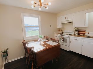 2974 Perrydale St NW, Uniontown, OH 44685