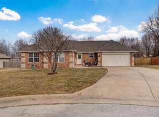 411 W Westgate Drive, Clever, MO 65631