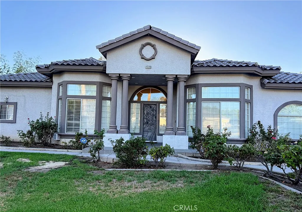 2 bed, 1250 sqft, $2,800 — Photo 1