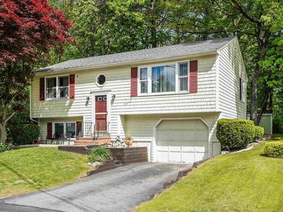 33 Carlene Drive, Nashua, NH, 03062