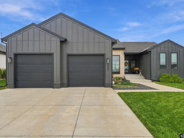 923 W Desert Vis, Lincoln, NE 68523