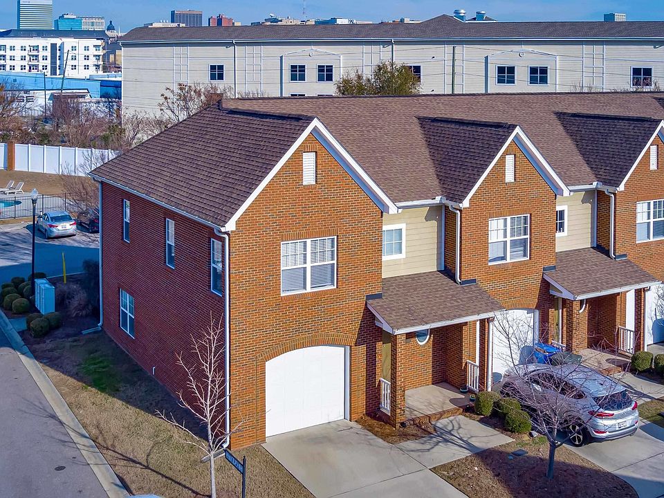 1st image of 12 Cottonplace Ln