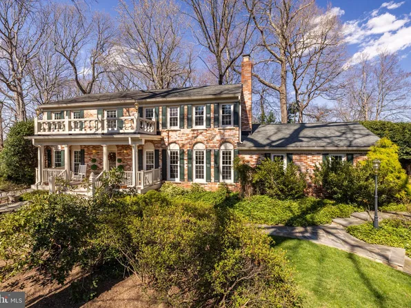 10178 Cedar Pond Dr, Vienna, VA 22182