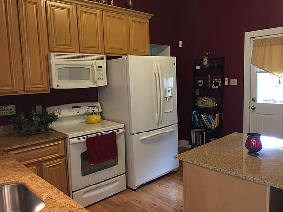 3rd image of 2612 S 13th St APT B