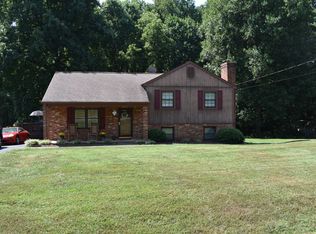 301 Graves Dr, Forest, VA 24551