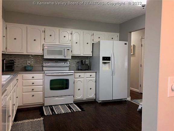 5th image of 6130 Fairview Dr