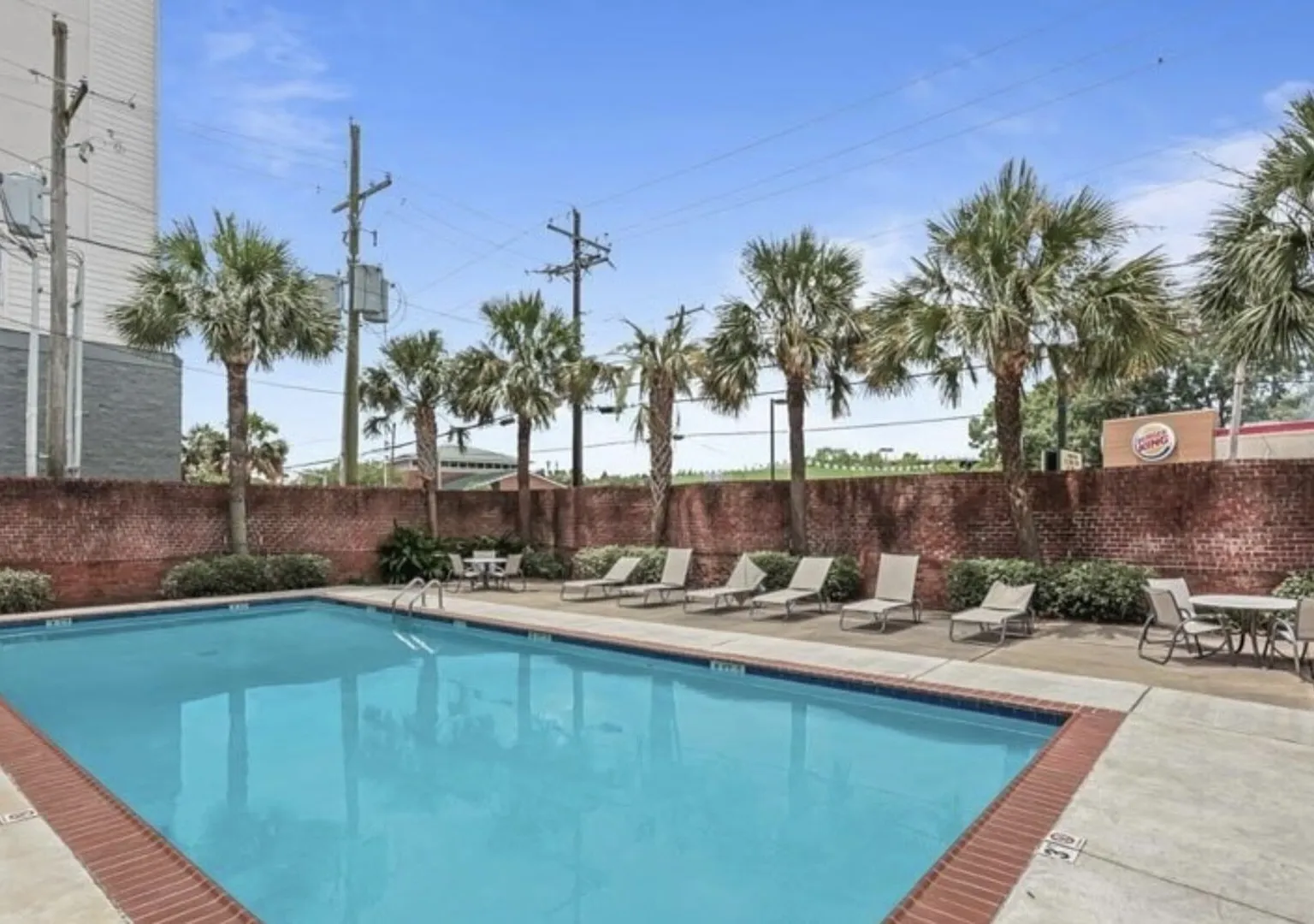 Fully Renovated Condo Perfect for Extended Stays! — Photo 1