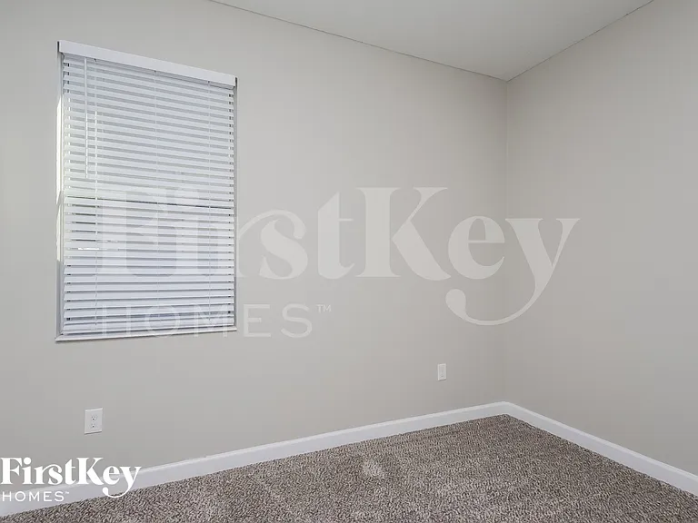 1958 Pantheon Dr — Photo 13