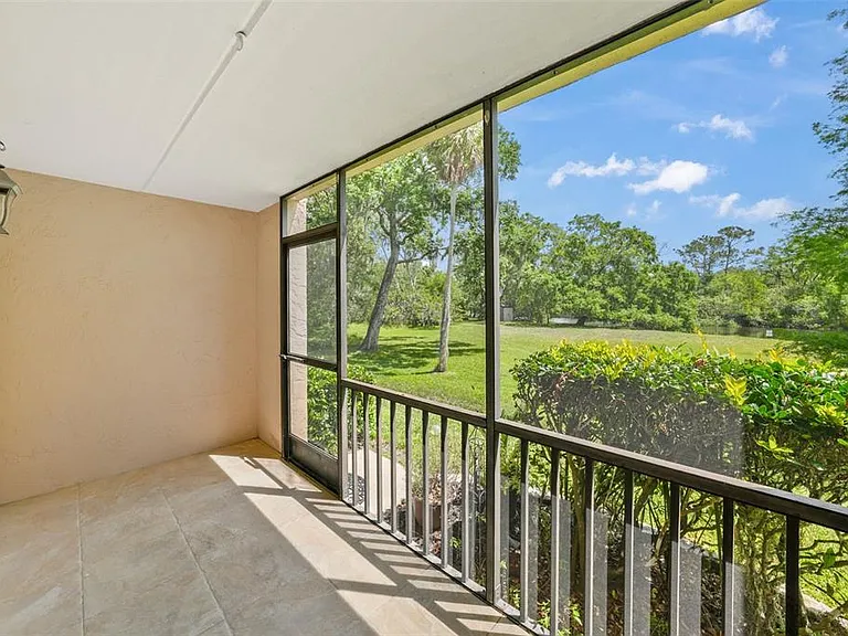 1200 Tarpon Woods Blvd #Q4 — Photo 23