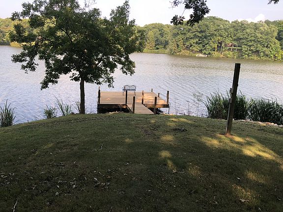 5th image of 617 Lakeside Knolls Dr