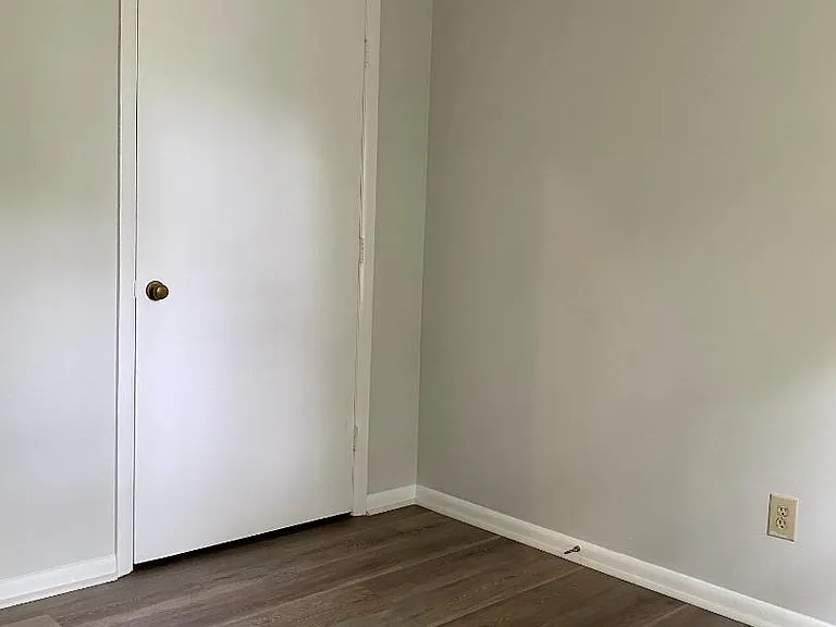 Unit Photo