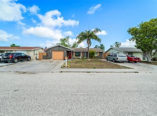 6821 Tierra Verde St, Port Richey, FL 34668