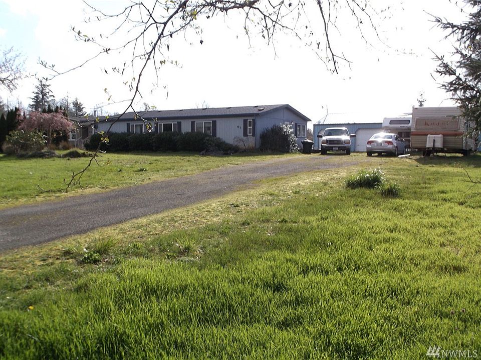 2nd image of 67 Chinook Valley Rd
