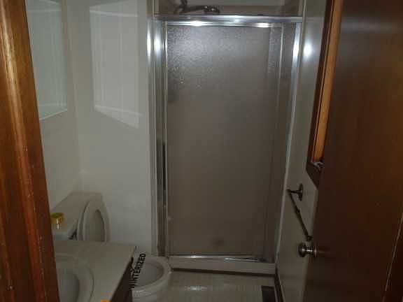 5th image of 338 Rolling Greene Dr NW