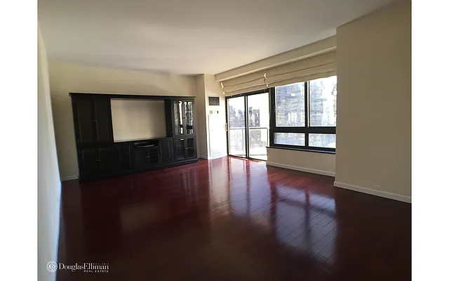 Rented by Douglas Elliman | media 2