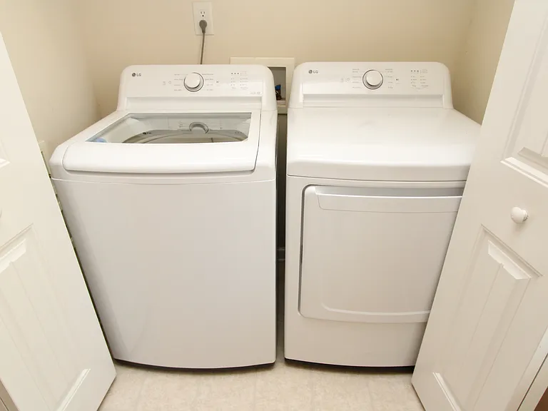 3921 Volkswalk Pl — Photo 12