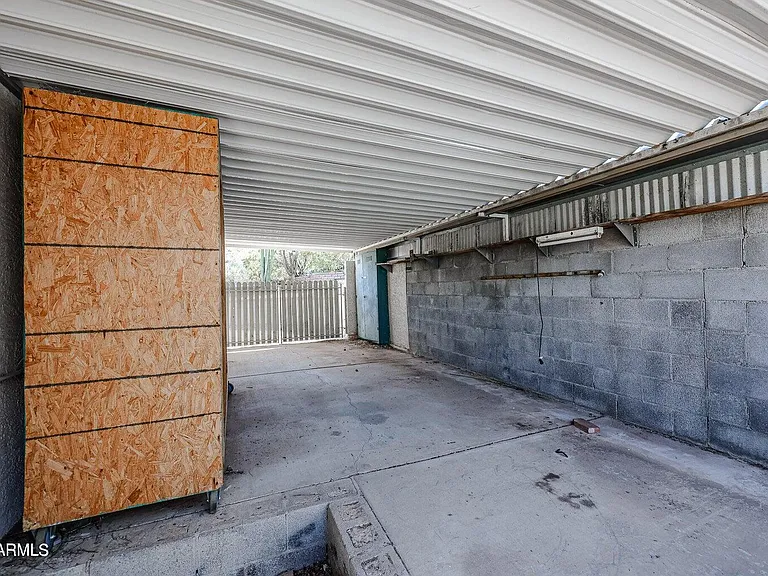 1740 E Camino Del Santo — Photo 33
