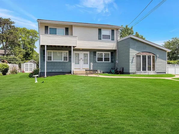 20 Tellar Drive, Islip Terrace, NY 11752