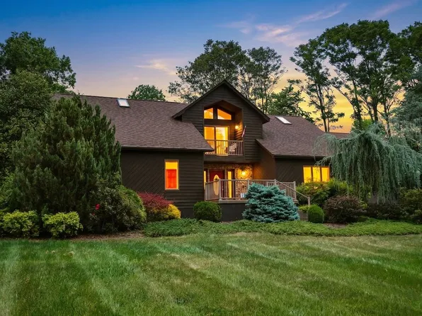 726 Ladd Rd, Fishersville, VA 22939