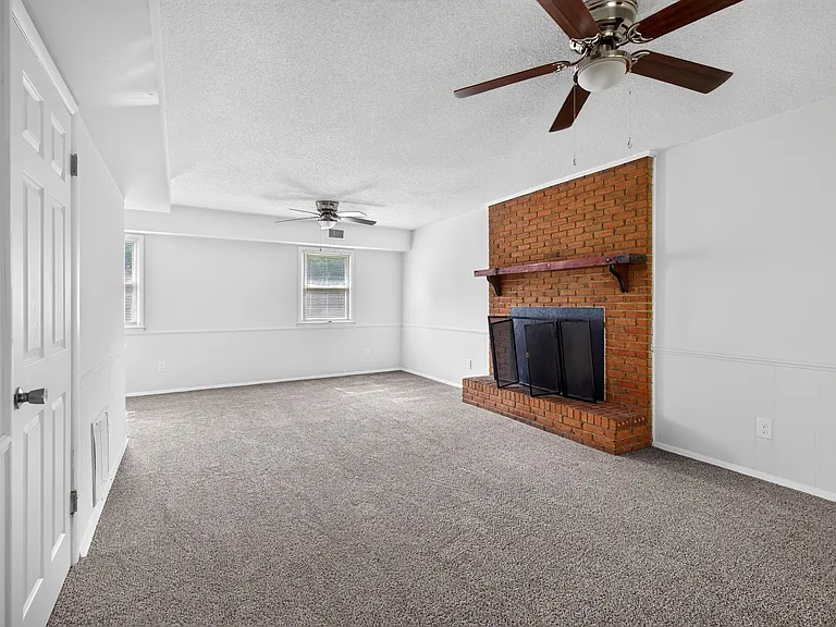5001 Springview Rd — Photo 19