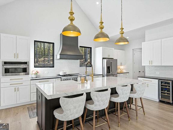 5th image of 464 Stonehaven Ct
