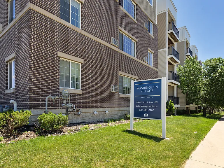 Washington Village West — Photo 11
