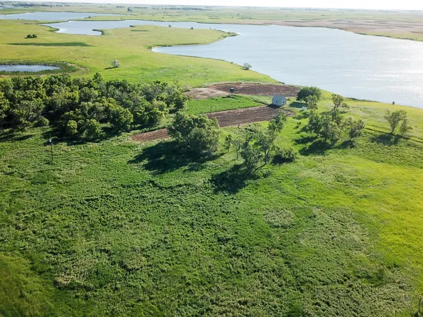 90th St SE, Rutland, ND 58067