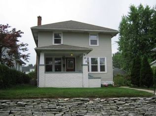 902 E Victoria St, South Bend, IN