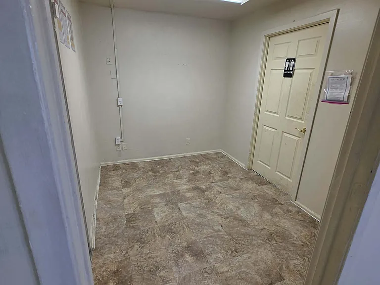 2405 S Highway 183 #106 — Photo 4