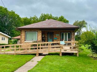 615 N Meadow St, Geneseo, IL 61254
