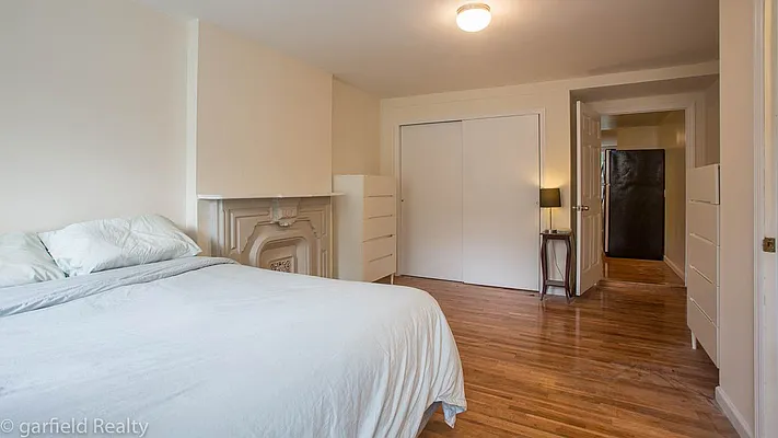 Rented by Garfield Realty  | media 19