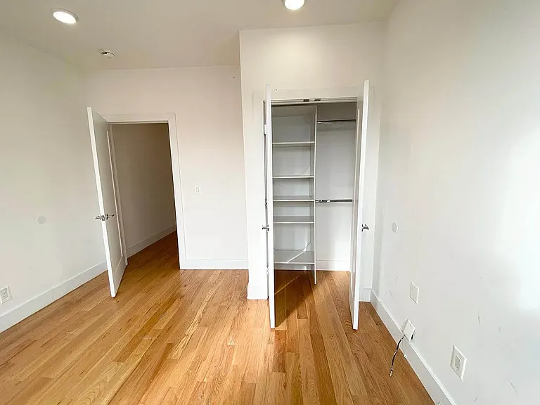 539 Lenox Ave #4C — Photo 10