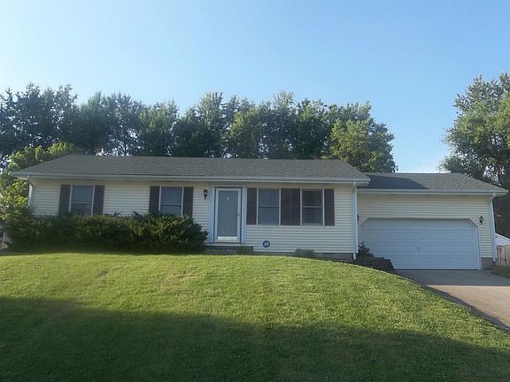 2nd image of 121 Sidney Dr