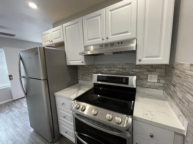 3277 Olive St — Photo 8