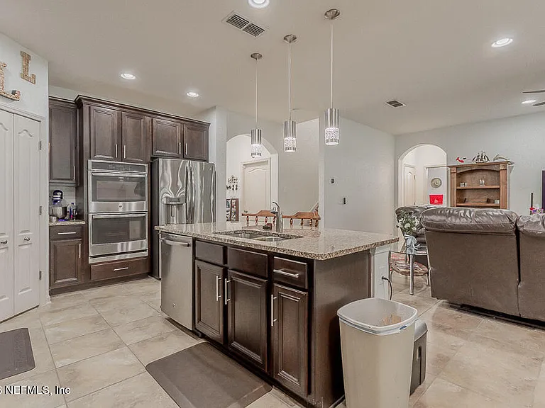 16284 Hunters Hollow Trl — Photo 16