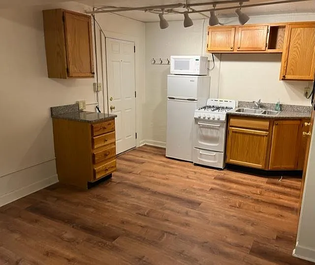 3015 35th Ave S #3 — Photo 15