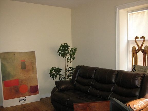 3rd image of 4701 N Drake Ave #G
