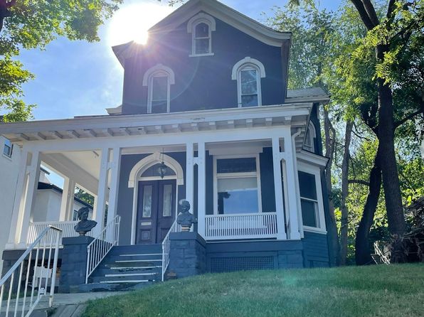 624 Jefferson Ave APT 2