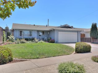1406 Glacier Dr, San Jose, CA 95118