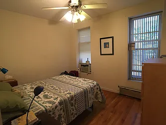 Rented by Moises Farhart, LREB