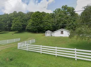 2442 Raccoon Valley Rd, Granville, OH 43023