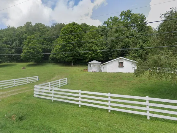 2442 Raccoon Valley Rd, Granville, OH 43023