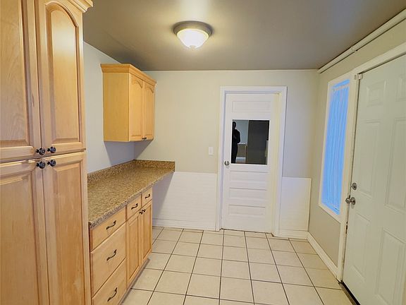 5th image of 4507 S Rockford Ave