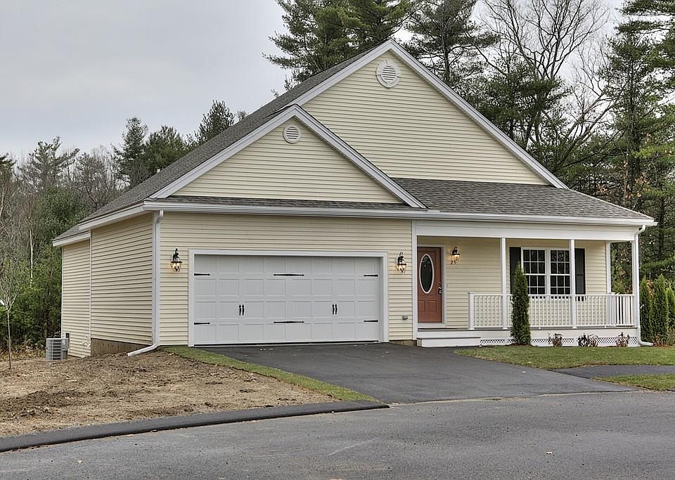 1st image of 11 Augusta Dr